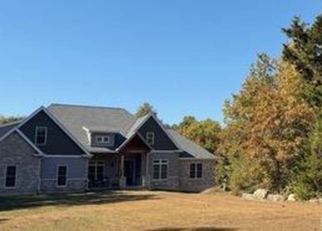 Property at 110 Red Hawk Ridge Dr, Troy, MO 63379, 4 beds, 2.5 baths