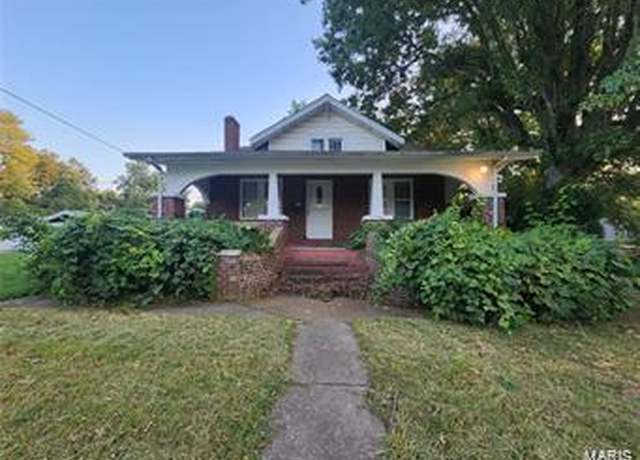 Property at 206 Crown Dr, Riverview, MO 63137, 3 beds, 1 bath