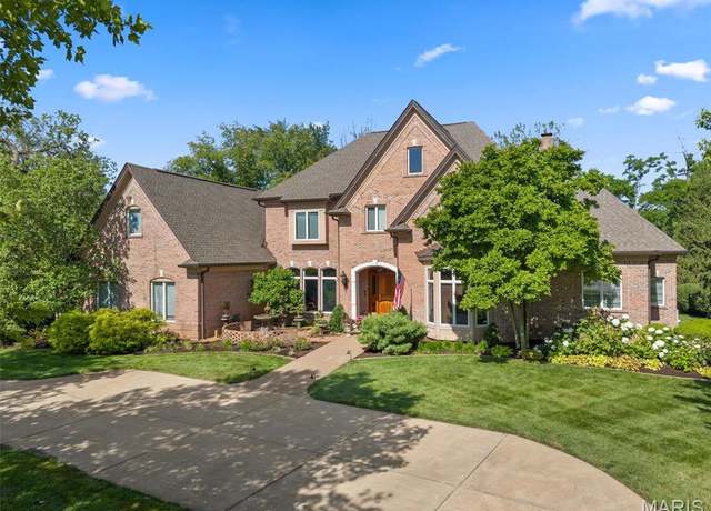 Property at 7 Bridle Ln, St Louis, MO 63131, 5 beds, 6.5 baths