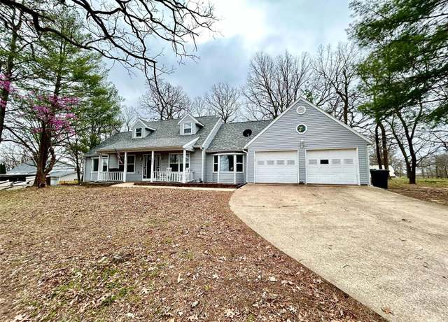 Property at 201 Bobby Dale Dr, Waynesville, MO 65583, 6 beds, 3.5 baths