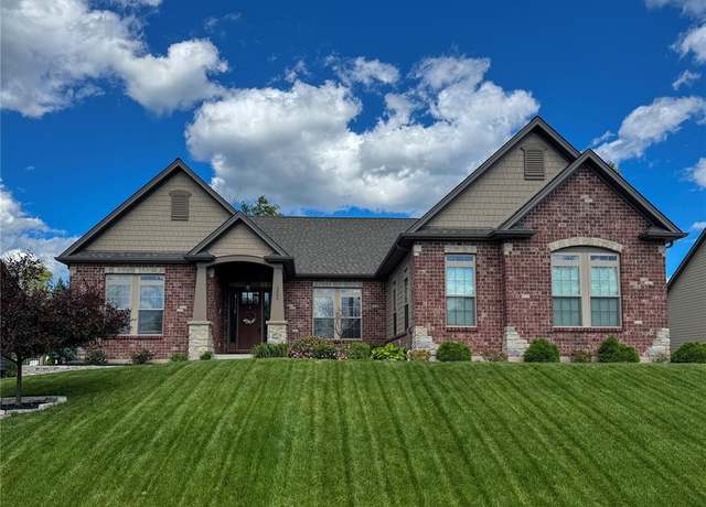 Property at 2604 Center Ave, Wildwood, MO 63040, 3 beds, 3.5 baths
