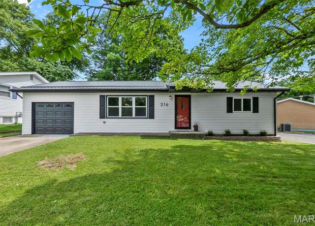 Property at 216 O'connell St, Cape Girardeau, MO 63701, 3 beds, 1.5 baths