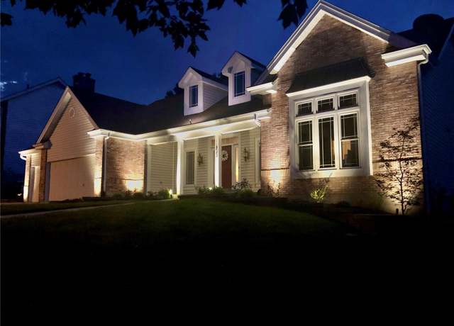 Property at 1633 Ridge Bend Dr, Wildwood, MO 63038, 4 beds, 3.5 baths