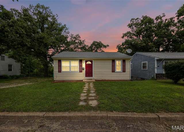 Property at 745 Virginia St, St Clair, MO 63077, 2 beds, 1 bath