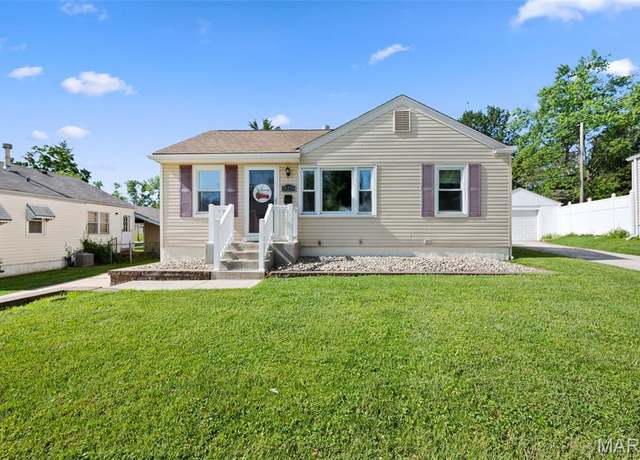 Property at 10256 Saint Dennis Ln, St Ann, MO 63074, 2 beds, 1 bath