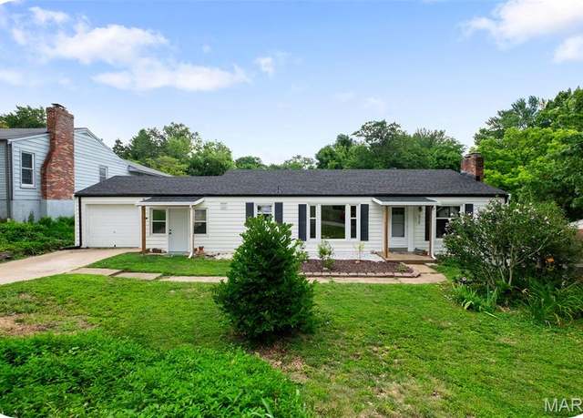 Property at 838 Gerald Pl, Ferguson, MO 63135, 3 beds, 2 baths