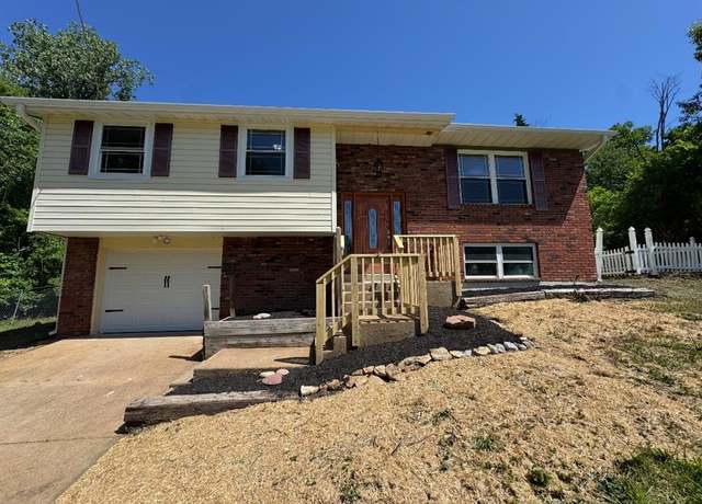 Property at 5937 Spur Dr, House Springs, MO 63051, 4 beds, 2 baths