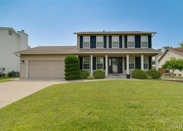 Property at 1049 Treeshade Dr, St Peters, MO 63376, 4 beds, 3.5 baths