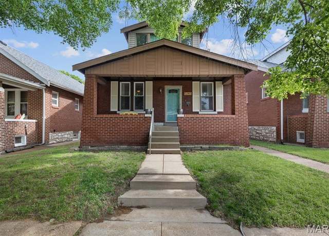 Property at 5245 Robert Ave, St Louis, MO 63109, 2 beds, 2 baths