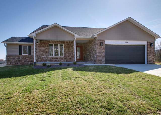 Property at 504 Timber View Ter, Hannibal, MO 63401, 3 beds, 2 baths