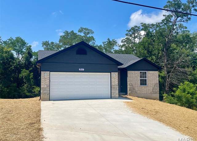 Property at 311 Francis St, Bonne Terre, MO 63628, 3 beds, 2 baths