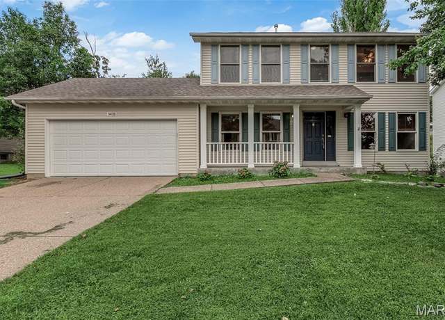 Property at 1418 Devonshire County Dr, Wentzville, MO 63385, 4 beds, 2.5 baths