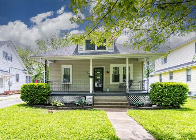 Property at 214 Franklin Ave, Edwardsville, IL 62025, 3 beds, 1 bath