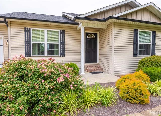 Property at 251 Eagles Xing, Cape Girardeau, MO 63701, 3 beds, 2 baths