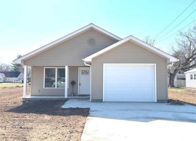 Property at 509 W Warmouth, Salem, IL 62881, 3 beds
