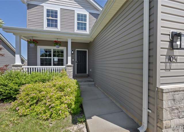 Property at 1051 Timber Creek Ln, Imperial, MO 63052, 3 beds, 3.5 baths