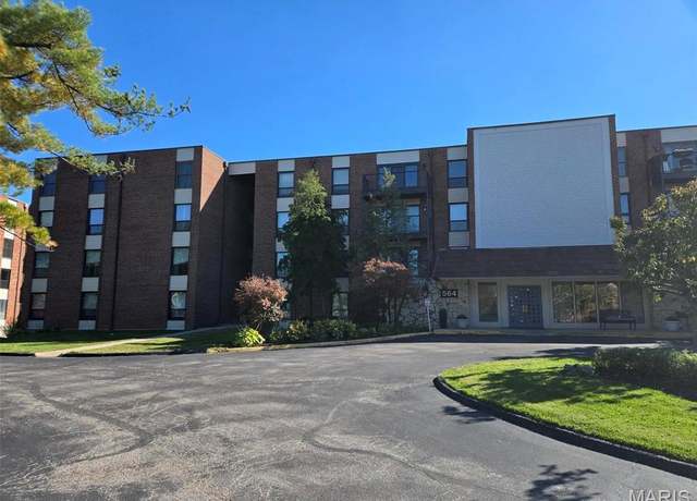 Property at 564 Sarah Ln #307, St Louis, MO 63141, 3 beds, 2 baths