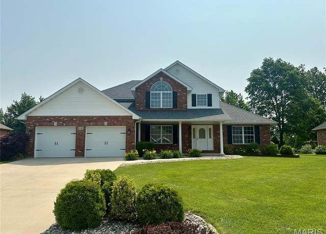 Property at 1724 Shadow Rdg, IL 62236, 4 beds, 2.5 baths