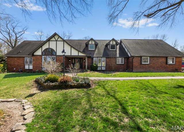 Property at 167 Red Fox Ln, Cape Girardeau, MO 63701, 6 beds, 5 baths