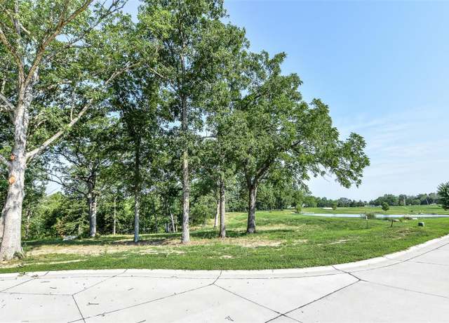 Property at 15 Eagle Lake Ln, Holts Summit, MO 65043