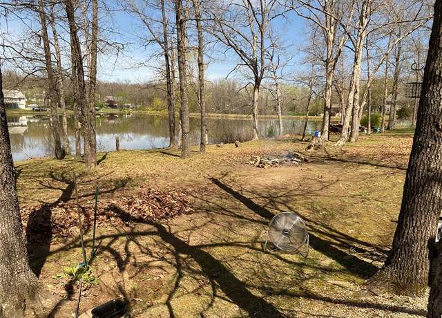 Property at 609 Parklane Dr, St Clair, MO 63077