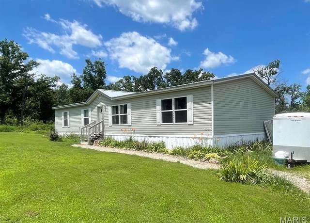 Property at 29378 Highway AA, Lebanon, MO 65536, 4 beds, 2 baths