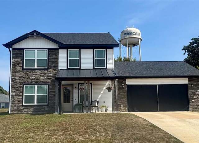 Property at 125 La Vista Dr, Waynesville, MO 65583, 4 beds, 3 baths