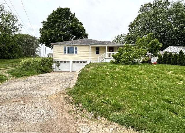 Property at 3821 Apache Trl, Hannibal, MO 63401, 2 beds, 2 baths