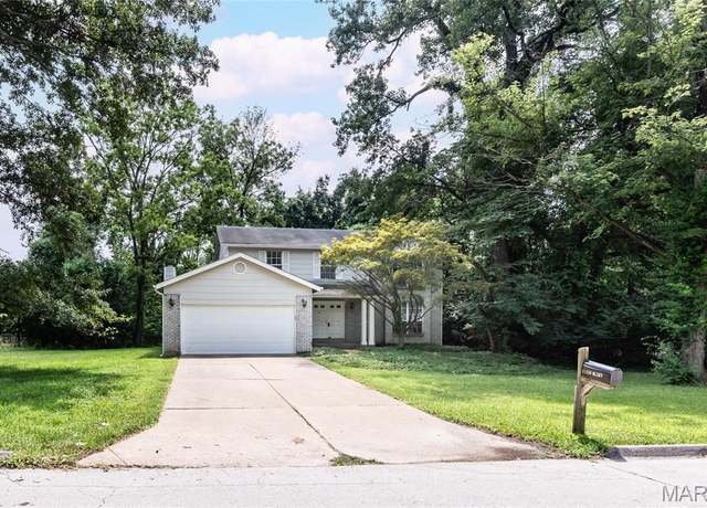 Property at 11330 Elzey St, St Louis, MO 63141, 4 beds, 3 baths