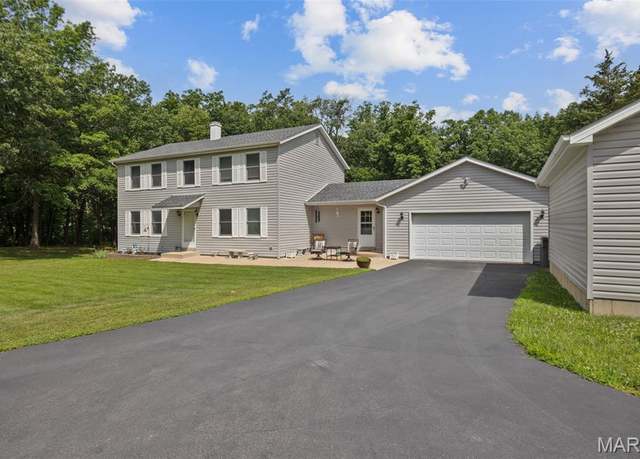 Property at 6235 Meadowlark Ln, Troy, MO 63379, 4 beds, 3 baths