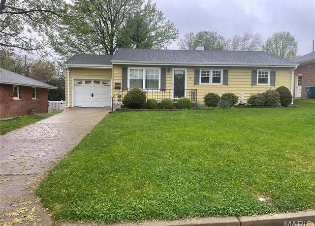 Property at 2513 Sibley St, St Charles, MO 63301, 3 beds, 1.5 baths