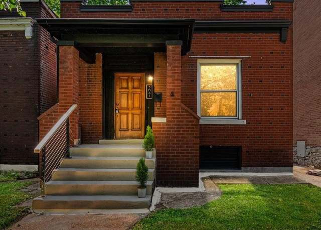 Property at 3641 Virginia Ave, St Louis, MO 63118, 2 beds, 1 bath