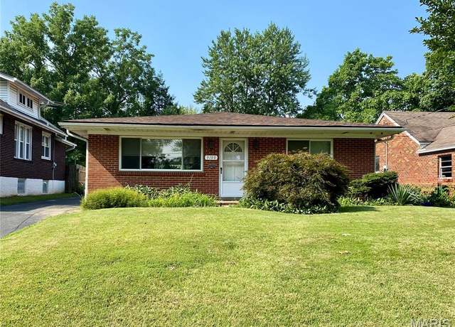 Property at 9108 Shelley Ave, Saint Louis, MO 63114, 3 beds, 1.5 baths