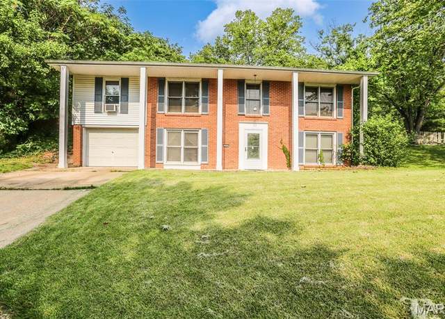 Property at 3200 Crosswinds Ct, High Ridge, MO 63049, 4 beds
