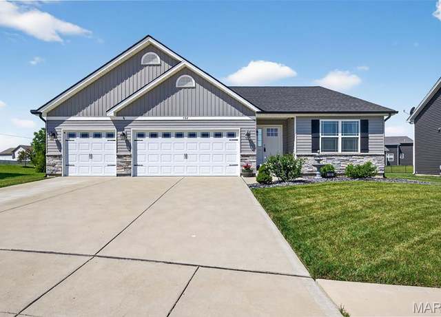 Property at 532 Summerbrook Estates Ct, Wentzville, MO 63385, 4 beds, 3 baths