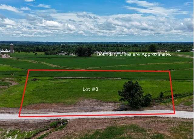 Property at 220 Autumn Hallow Ct, Old Monroe, MO 63369