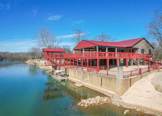 Property at 1585 River Valley Rd, Doniphan, MO 63935, 4 beds, 2.5 baths