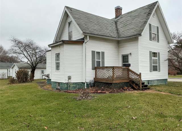 Property at 1225 N State St, Litchfield, IL 62056, 2 beds, 1 bath