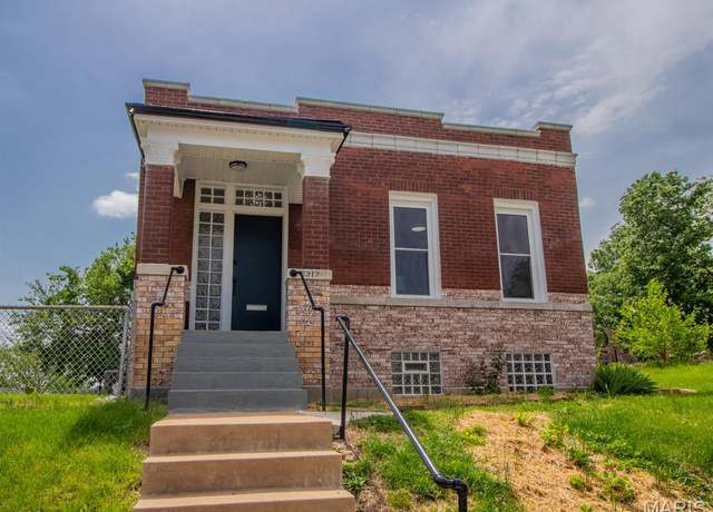 Property at 6212 Michigan Ave, St Louis, MO 63111, 3 beds, 1.5 baths