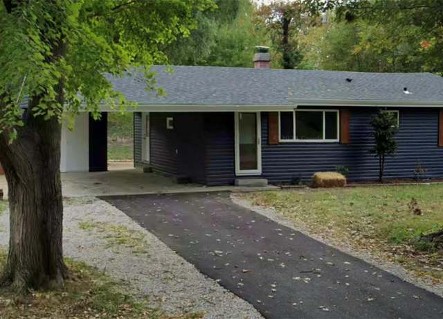 Property at 6022 Midway Cir, Belleville, IL 62223, 3 beds, 1 bath