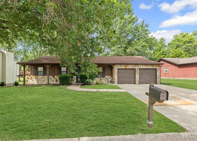 Property at 117 Timber Dr, Swansea, IL 62226