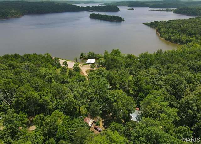 Property at 828 County Road 527, Wappapello, MO 63944, 6 beds, 4 baths