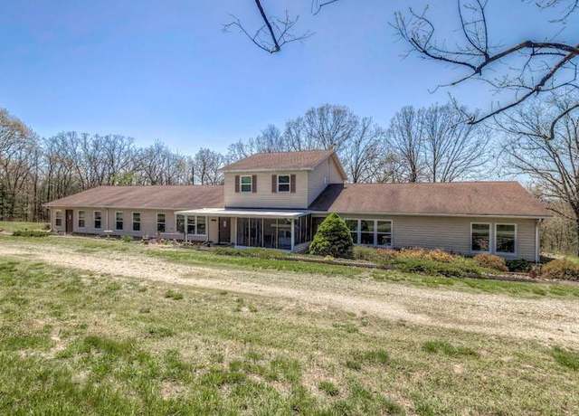 Property at 45 Cedar Branch Trl, Chamois, MO 65024, 8 beds, 5.5 baths