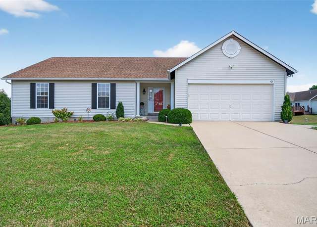 Property at 504 Faith Dr, Lake St Louis, MO 63367, 3 beds, 2.5 baths