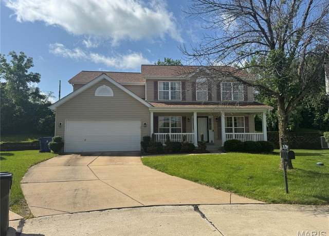 Property at 1 Ashbury Crossing Ct, Florissant, MO 63034, 4 beds, 2.5 baths