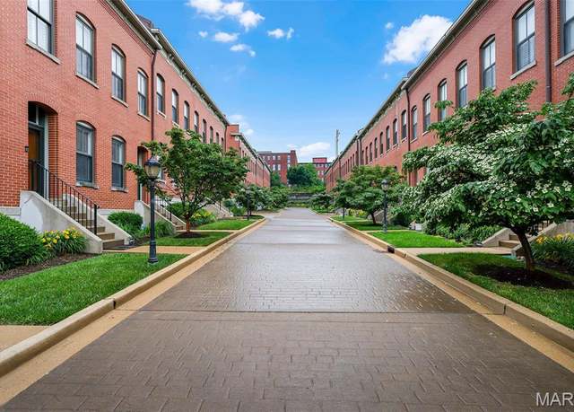 Property at 1005 Mississippi Ave Unit A, St Louis, MO 63104, 2 beds, 2.5 baths