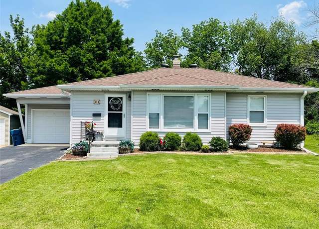 Property at 111 Elm St, Cottage Hills, IL 62018, 2 beds, 1 bath