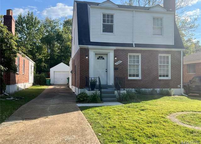 Property at 2328 Rockdale Ave, St Louis, MO 63121, 3 beds, 2 baths