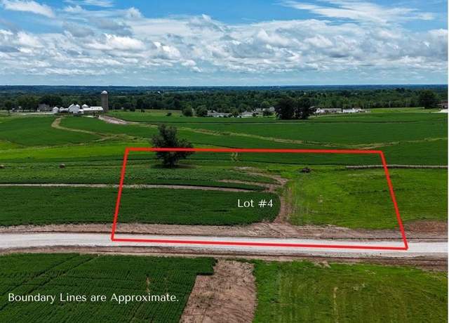 Property at 226 Autumn Hallow Ct, Old Monroe, MO 63369