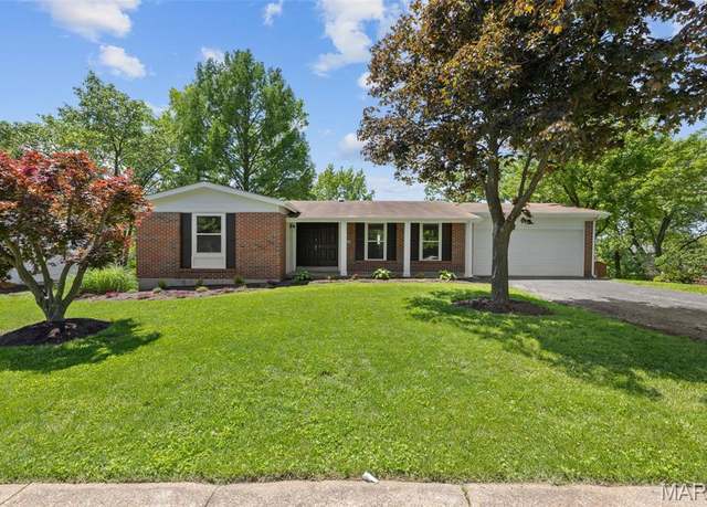 Property at 1200 Auber Dr, Manchester, MO 63011, 3 beds, 2 baths